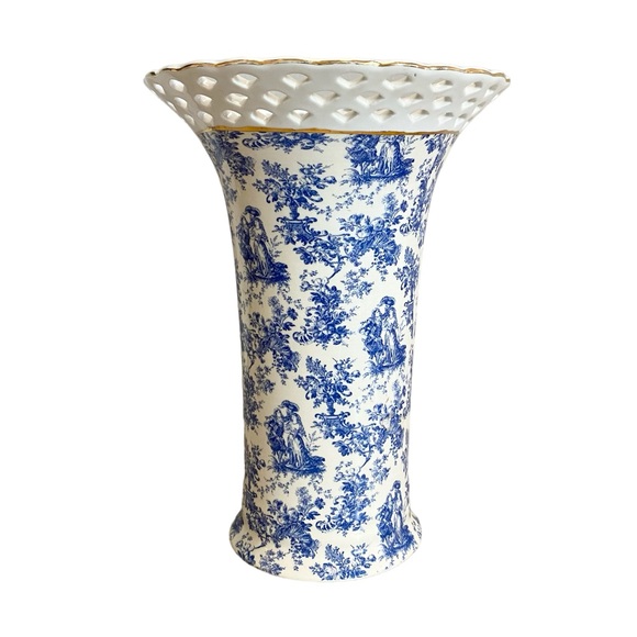 Vintage Accents Vintage Blue And White Toile Vase Formalities Baum